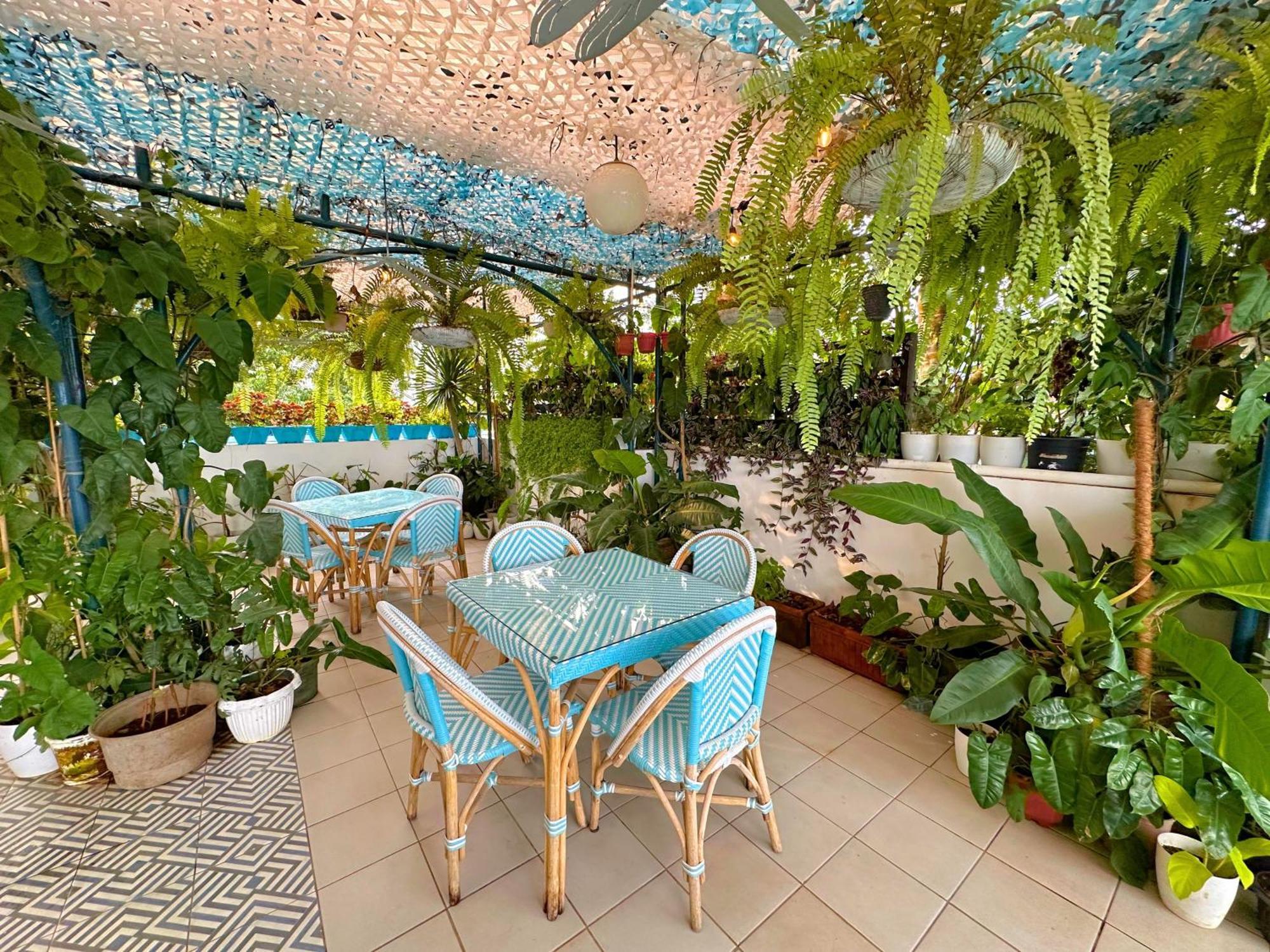 Cabins By Eco Hotels Tagaytay City Bagian luar foto