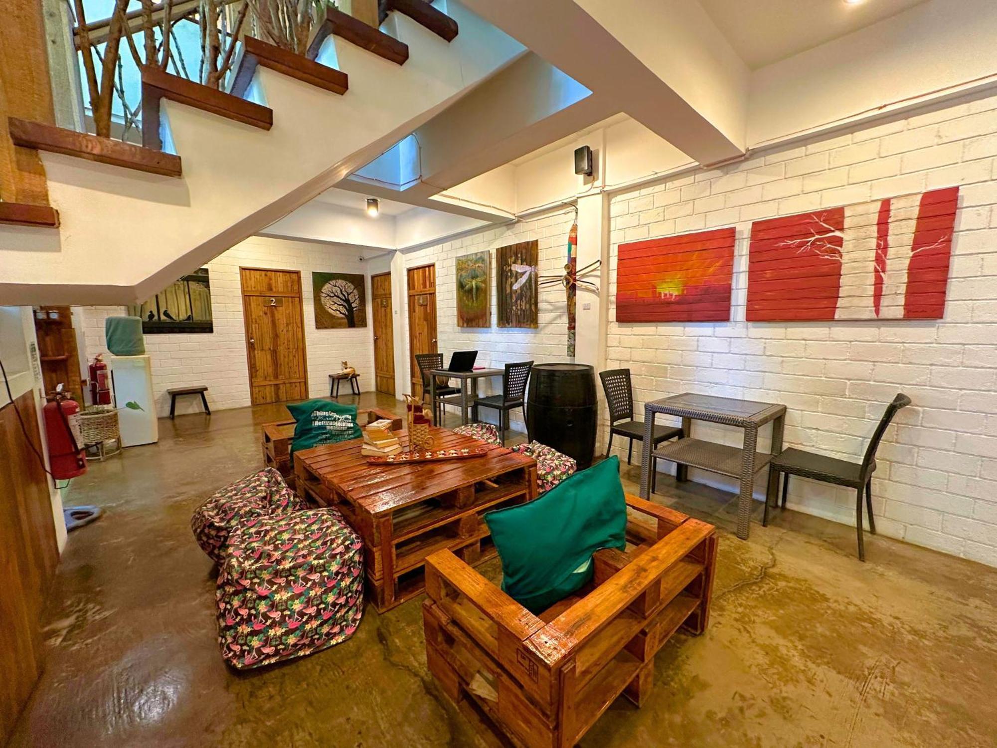 Cabins By Eco Hotels Tagaytay City Bagian luar foto