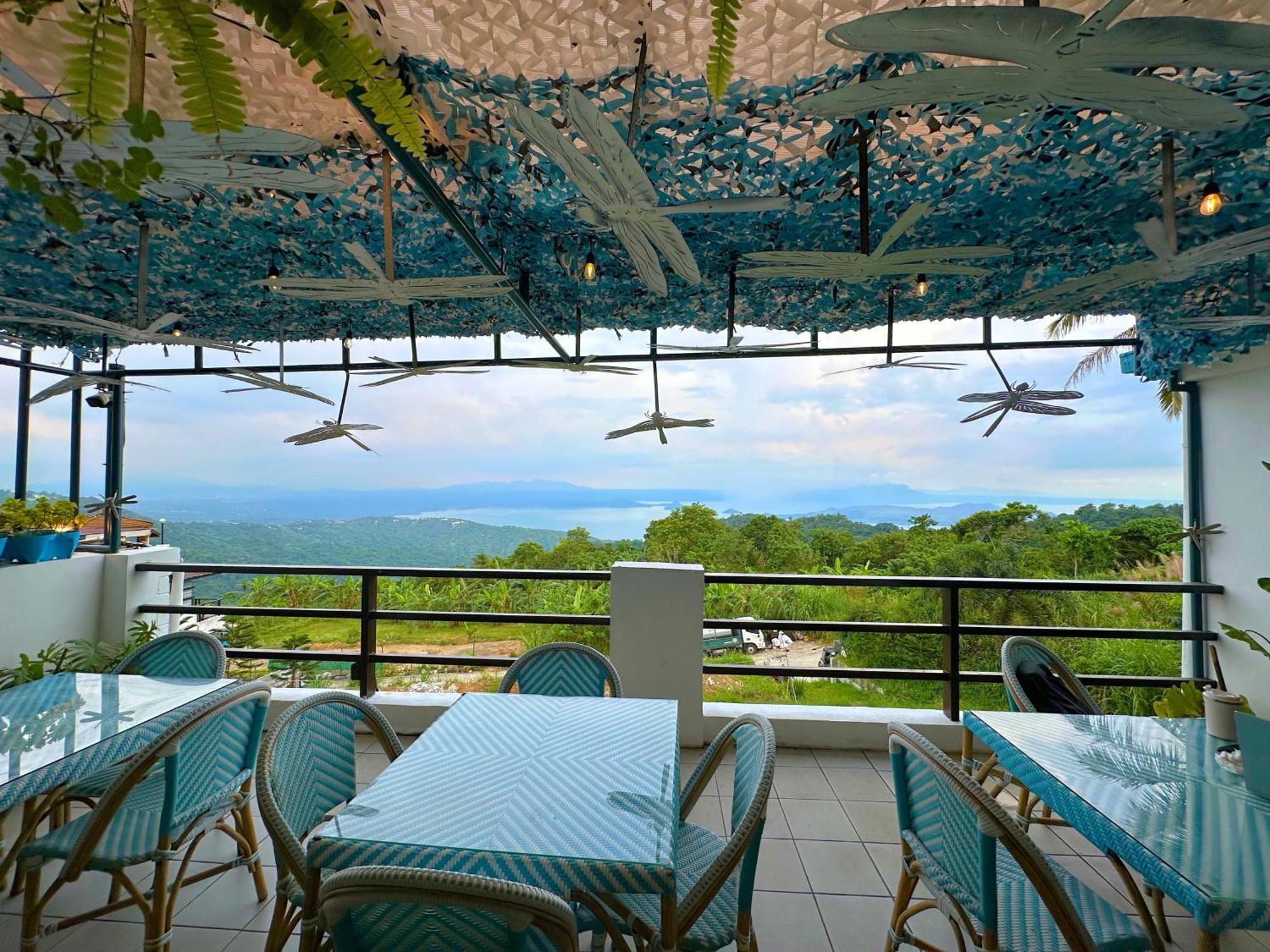Cabins By Eco Hotels Tagaytay City Bagian luar foto